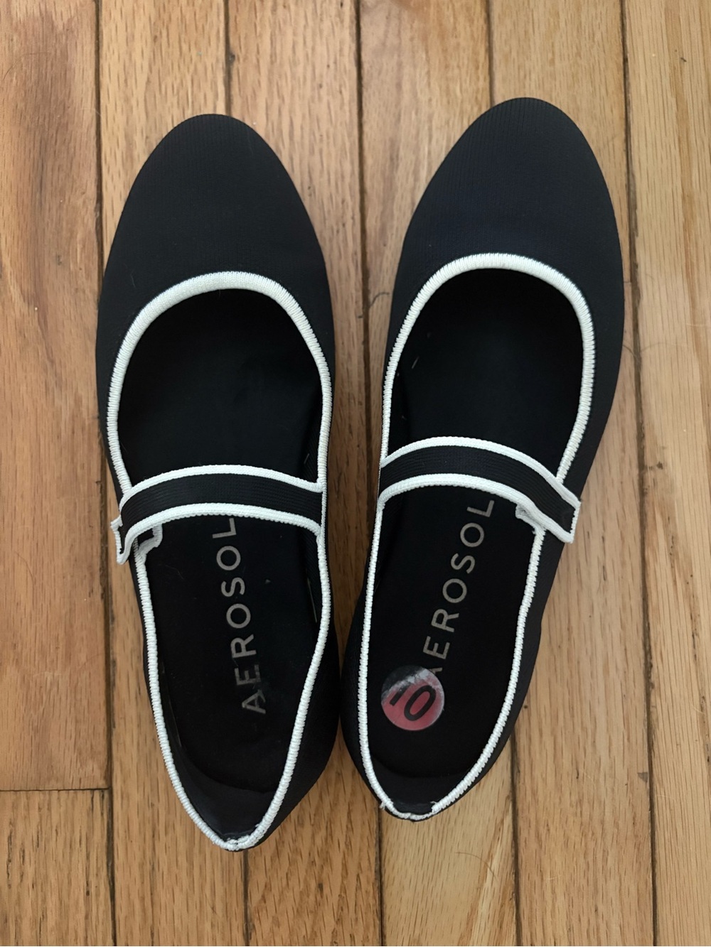 AEROSOLES Black Flats with White Trim Mary Jane Style